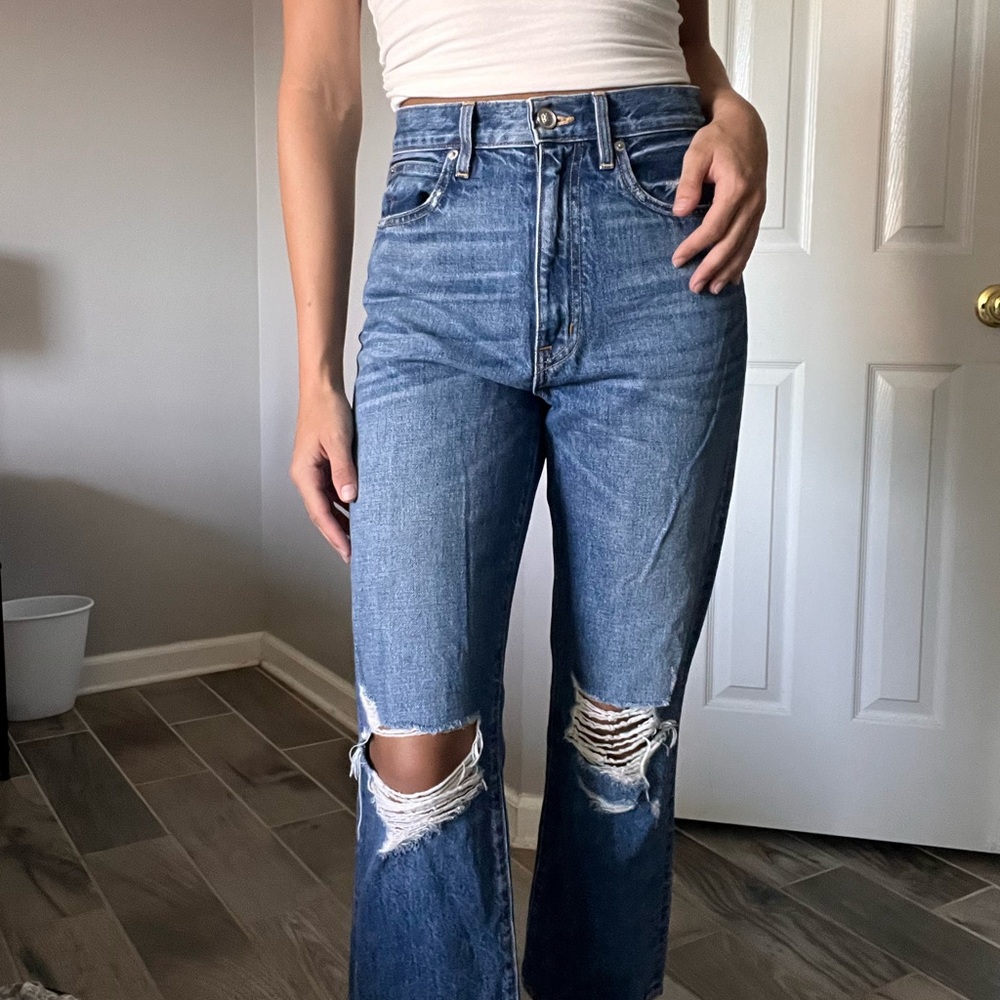 SLVRLAKE high waisted straight leg jeans with distressed knees tagged size 26
